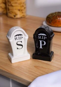 Salt & Pepper Tombstone Shaker